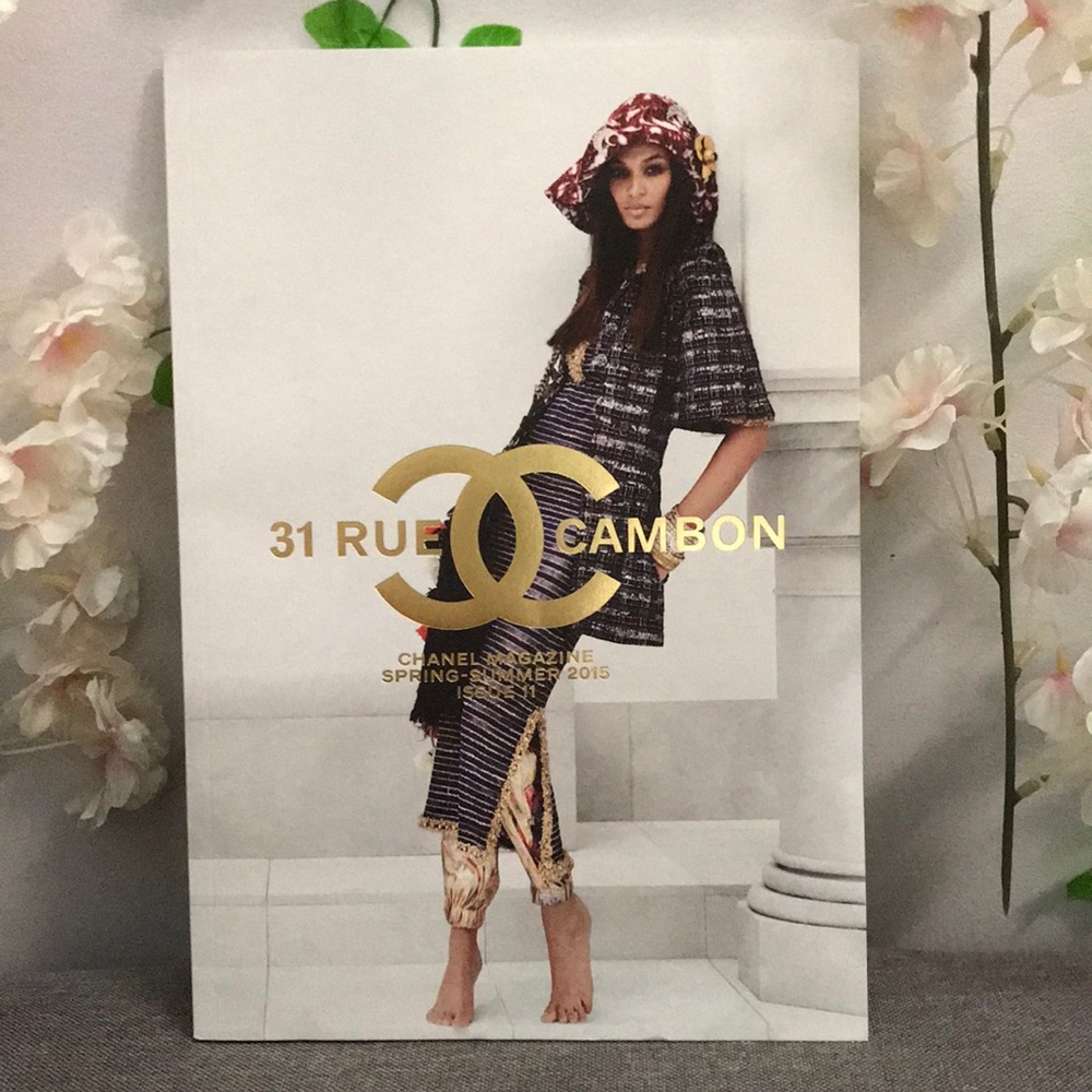 Chanel Magazine Tablebook - Picture 1 of 11